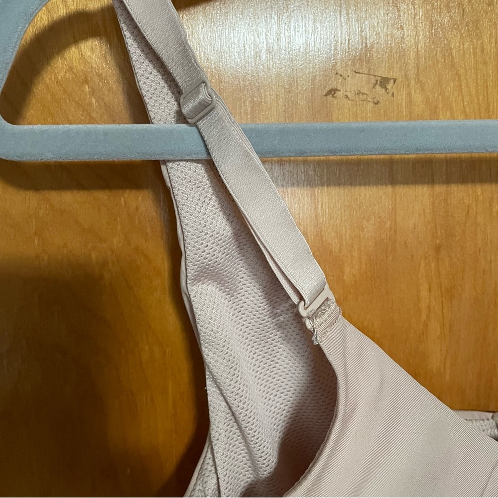 Natori Recharge Sports Bra Nude 40DDD - Picture 6 of 7